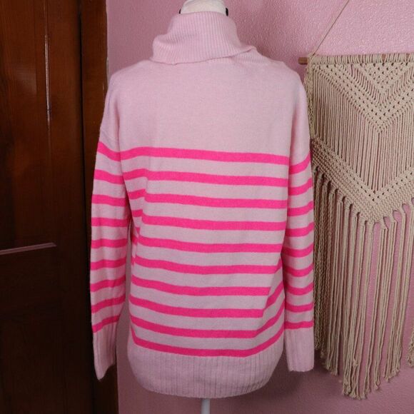 LOFT | Oversized Funnel Neck Sweater Medium - Picture 4 of 7